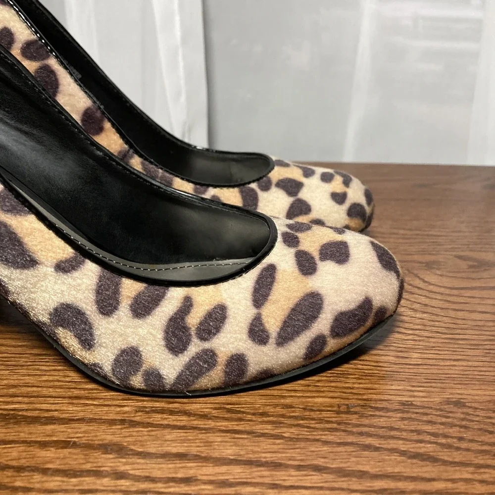 Fergalicious Utopia Fur Cheetah Print Leopard Going Out Pumps Heel Womens 8.5